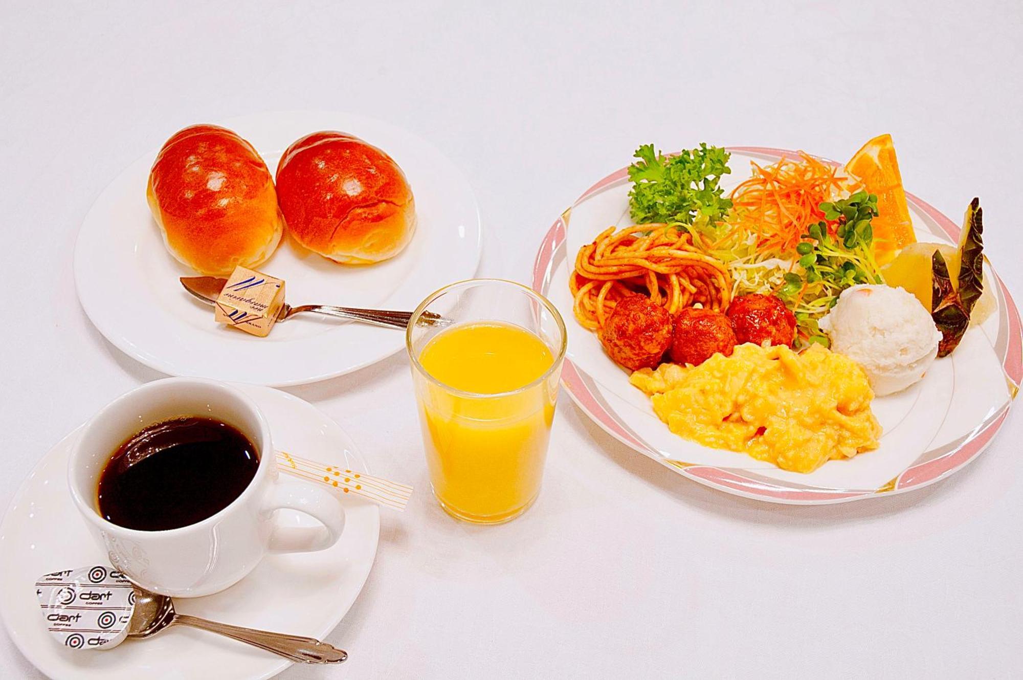 Himeji Ekimae Universal Hotel Minamiguchi Экстерьер фото